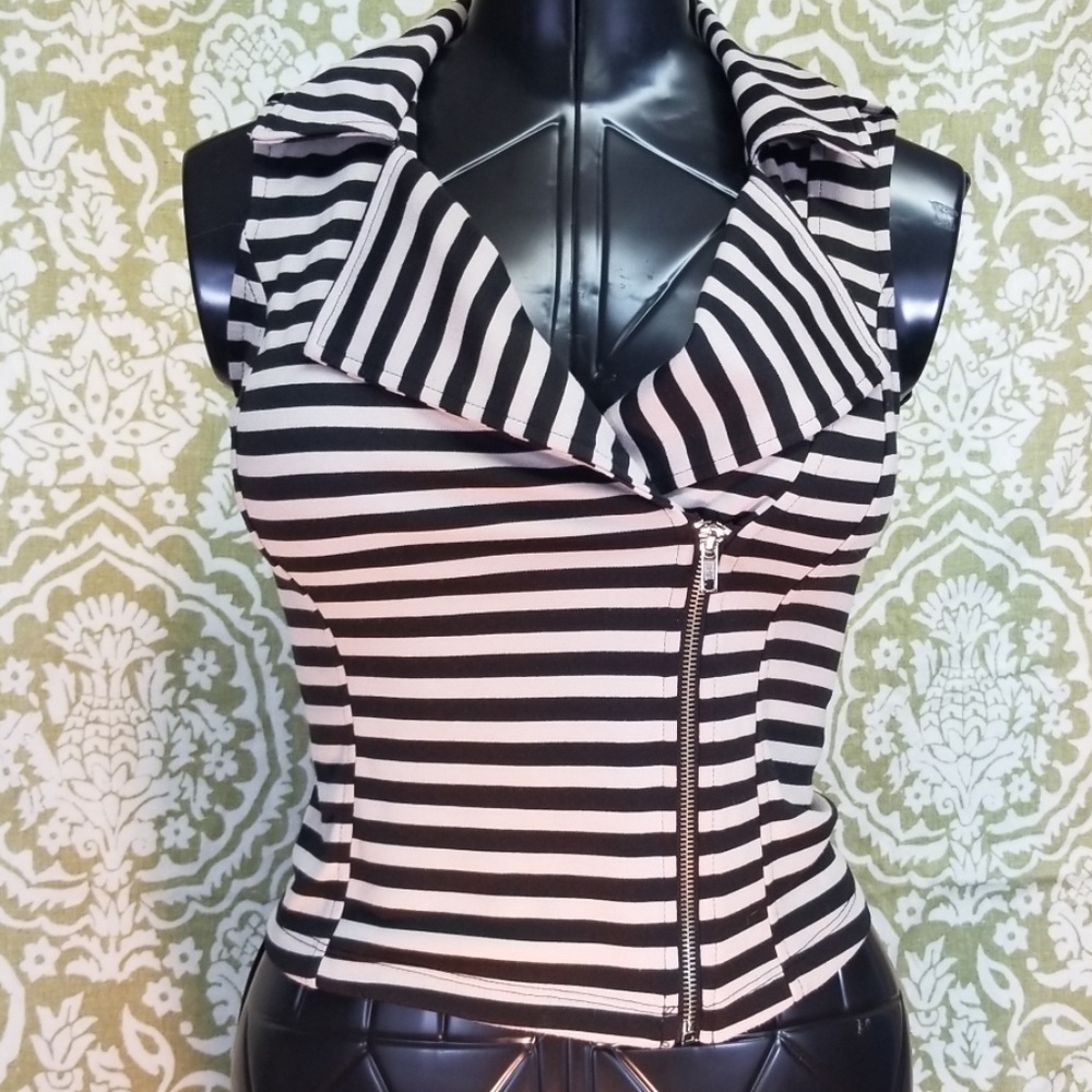 Striped Vest Zip Front Xhilaration Sz XS cream blk